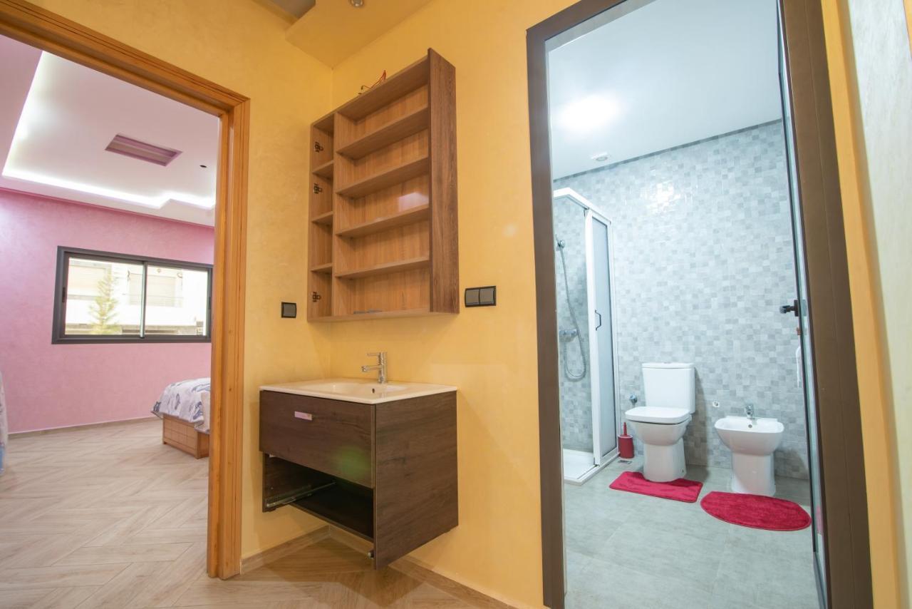 Adam'S Apartments,Self Checkin 6 Mins To Beach Downtown Fiber Optic Wifi Free Parking Same Rules As Hotels Agadir Exterior foto